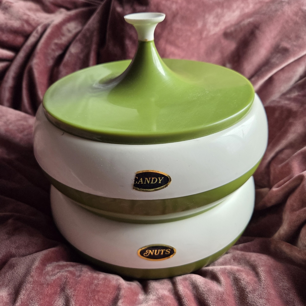 Vintage 1960s stacking Canister Set Manufactured by Plastics Consolidated Inc